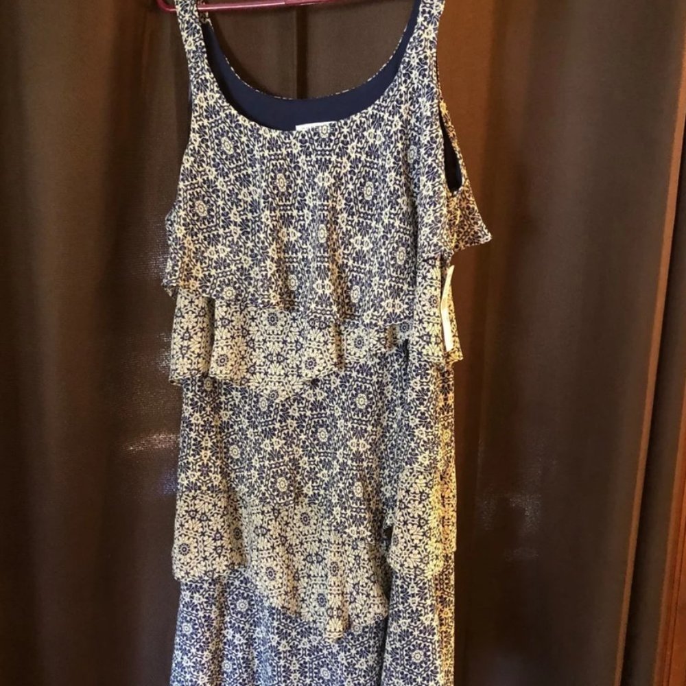 NWT Robbie Bee Tiered Ruffle Dress Size 16